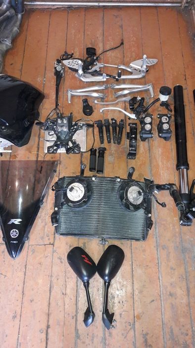 Ямаха р1 Yamaha r1 04-06 Радиатор
