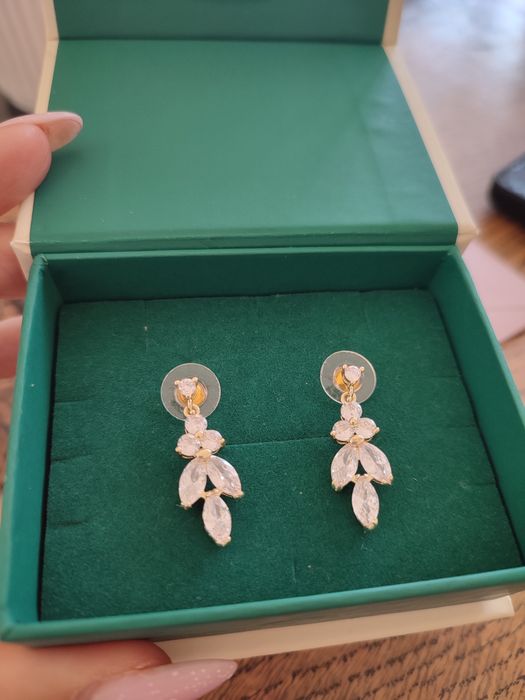 Piękne Kolczyki ślubne