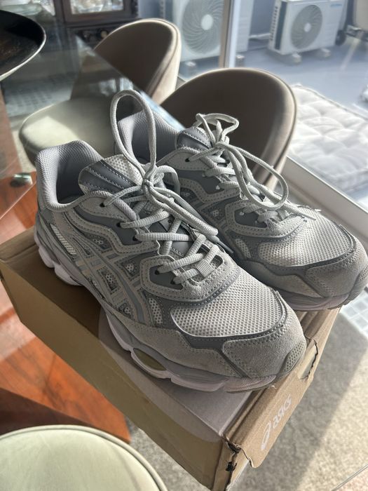 Sapatilhas Asics 44