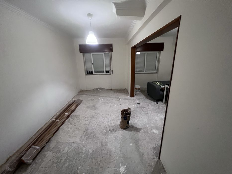 Remodelação . Reabilitação . Manutenção . Renovação