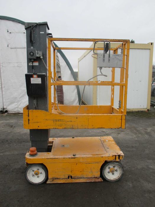 Podnośnik koszowy masztowy Skyjack SJ12 (Haulotte JLG Genie) UDT