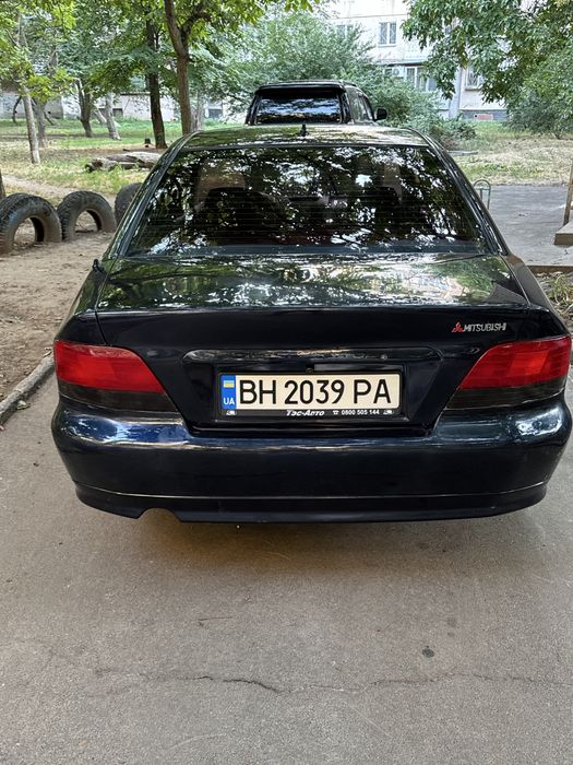 Mitsubishi galant 8