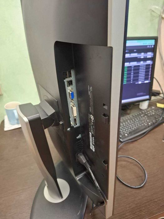 Монітор Dell U2412MB