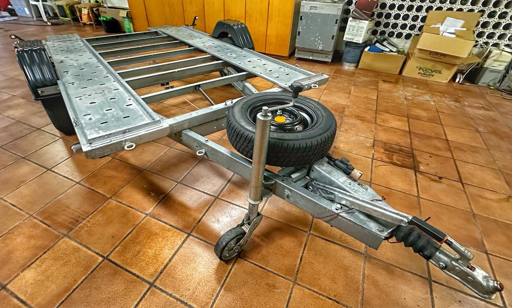 Atrelado Reboque jalon