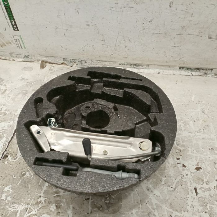 Kit de troca de pneu - AUDI A4 Avant (8E5, B6) | 00 - 05