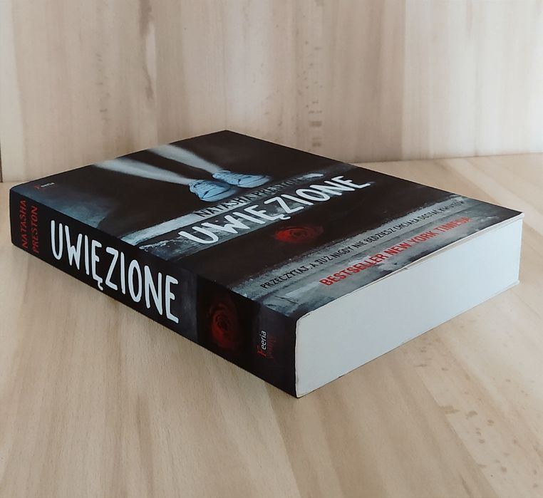 Książka Uwięzione