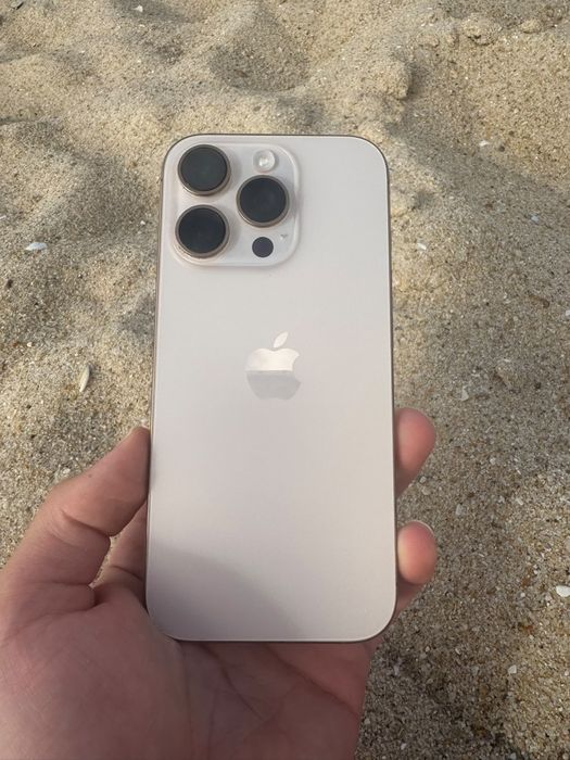 Iphone 16 pro.