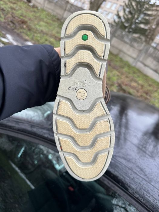 Продам ботинки Timberland