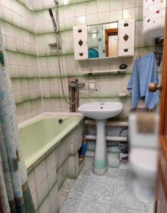 Продам часть добротного кирпичного дома
