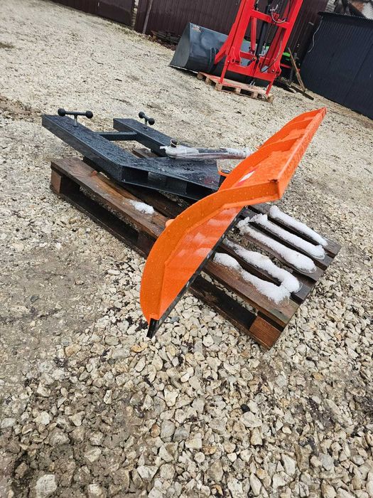 Nowy pług do śniegu na wózek widłowy wytrzymały mocny 1.5 m DOWÓZ