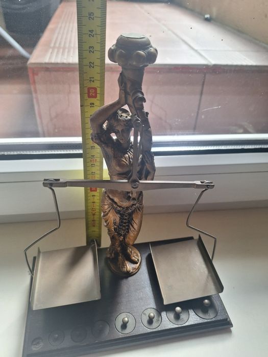 Waga szalkowa  ozdoba