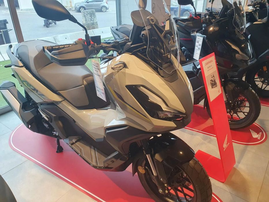 Honda ADV 350