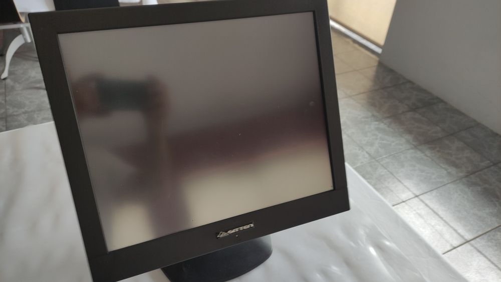 Monitor sitten Touchscren