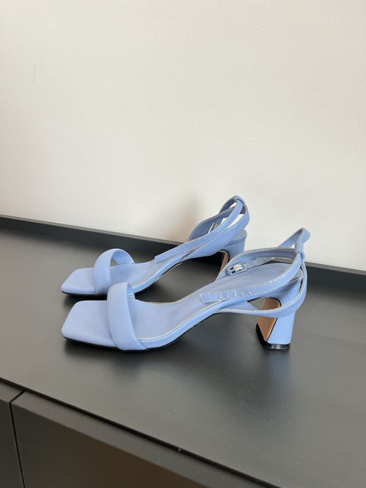 Босоніжки reserved 40р