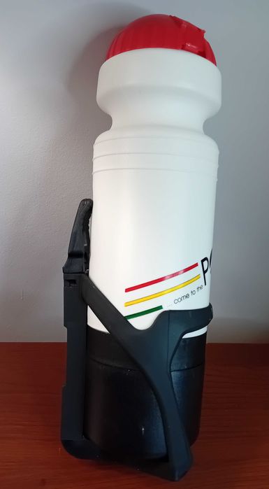 Koszyk, bidon i zestaw narzędzi do naprawy roweru/Zestaw retro 3 w 1/.