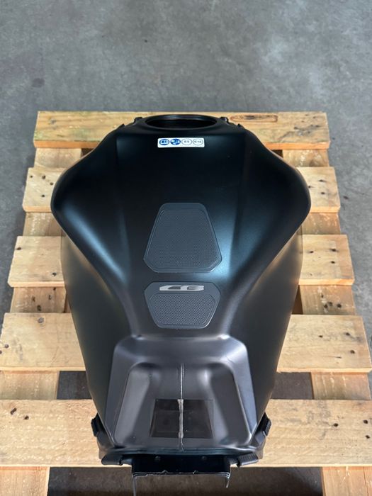Depósito de combustível Honda CB650r