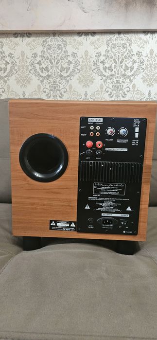 Продам сабвуфер Wharfedale