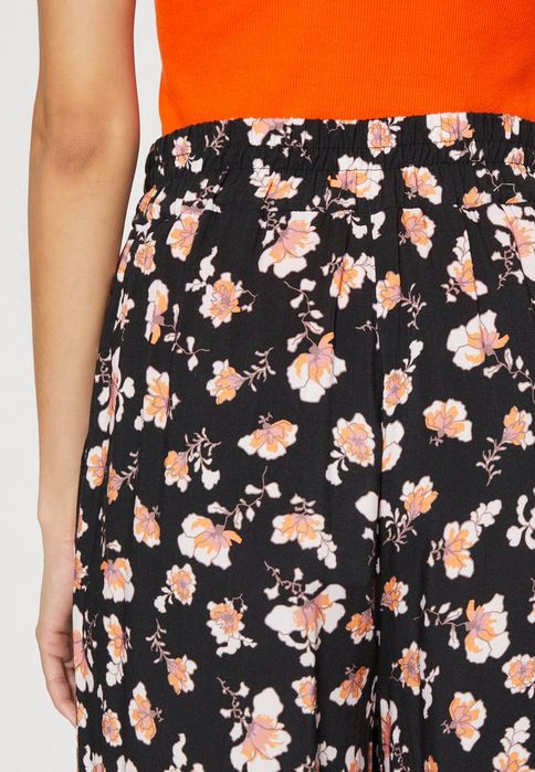 Spodnie na gumce  w kwiaty, szeroka nogawka, Anna Field XL