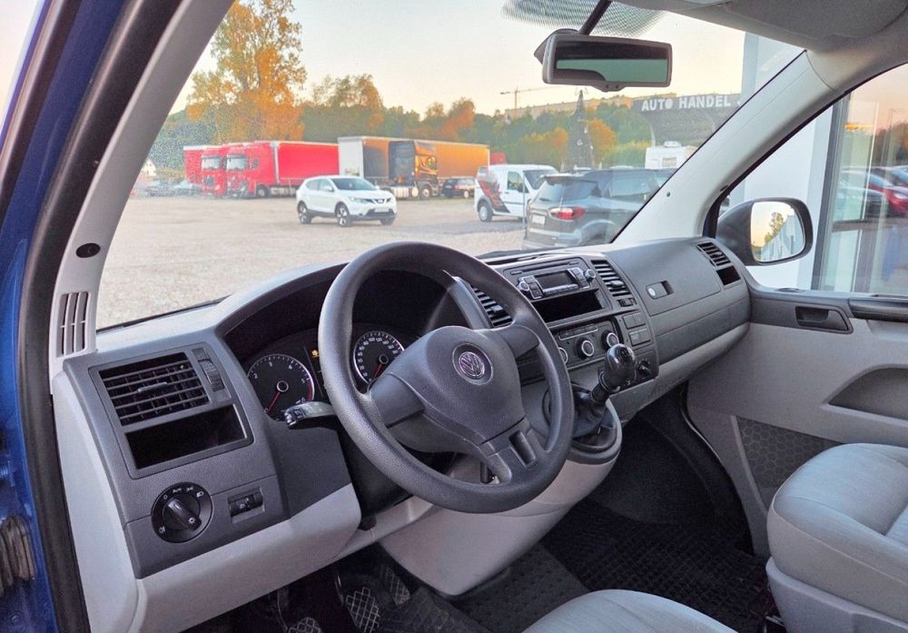 Volkswagen Transporter 2,0 TDI 140 KM 9- Osobowy
