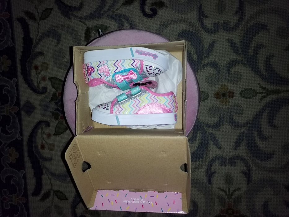 Ténis da SKECHERS lindíssimos NOVOS