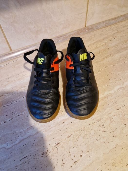 Halówki nike Tiempox r 38
