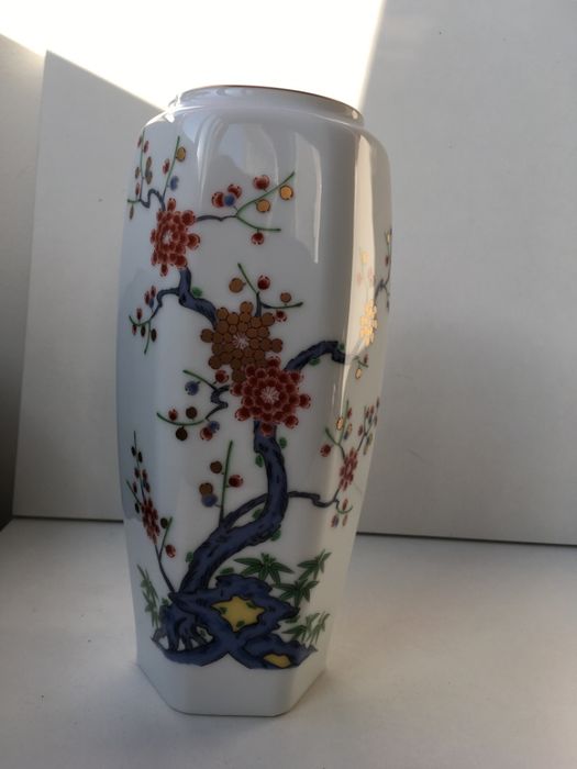 Vaso jappnês Arita-yaki, cerca 1960, pintado á mão