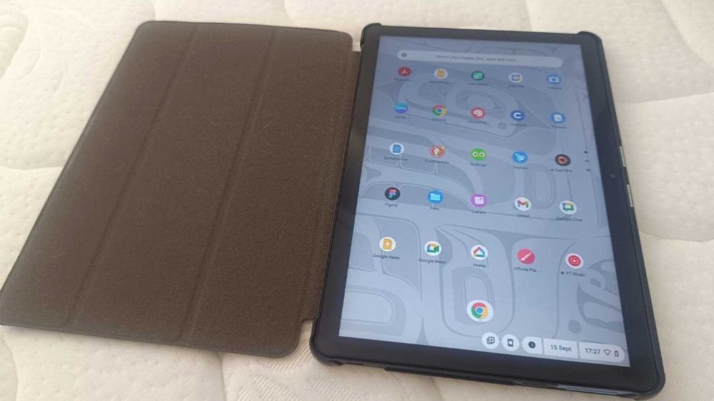 Lenovo Chromebook CT-C636F Convertible Laptop with 128GB SSD – Wi-Fi64585321336067121