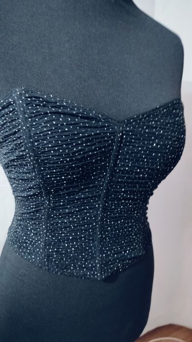 TRIUMPH czarny gorset z cekinami Fashion 13 Buster róż.38