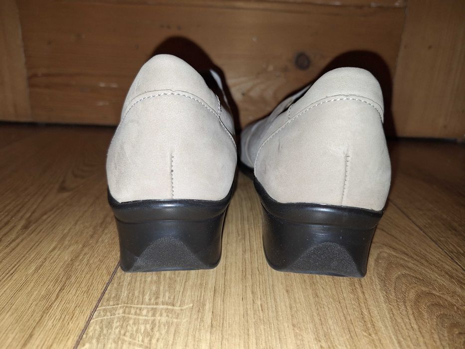 Półbuty czółenka pantofle roz 38