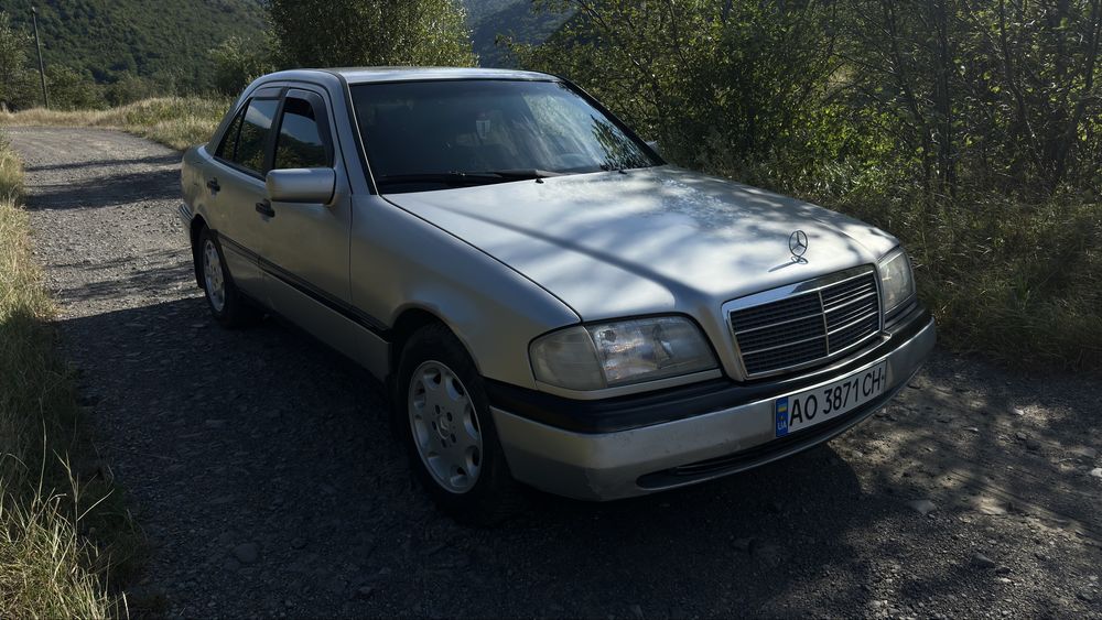 Мерседес w202 2.2дизель