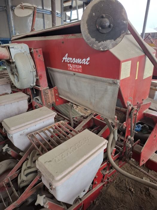 Продаю сівалку Becker