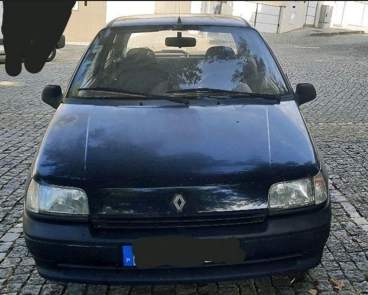 Renault Clio 1.1