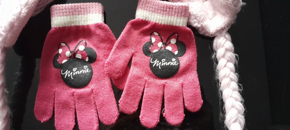 Roupão, luvas e gorro menina