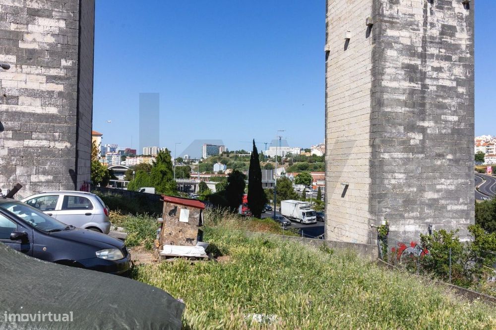 Moradia Arrendada No Bairro Da Liberdade | Campolide | 80 M² | 130.000
