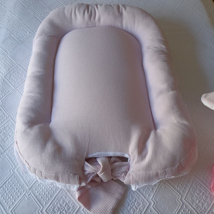 Ninho para cama bebé