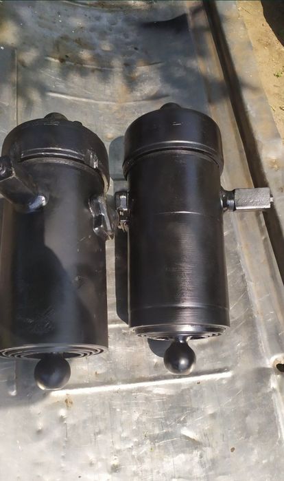 Циліндр Зіл 131 прицеп Газ53 гідроциліндр шток на саморобний трактор