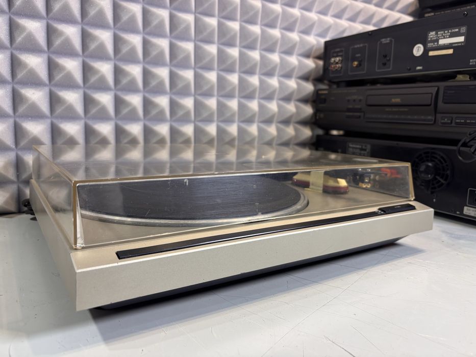 Gramofon Pioneer PL 120