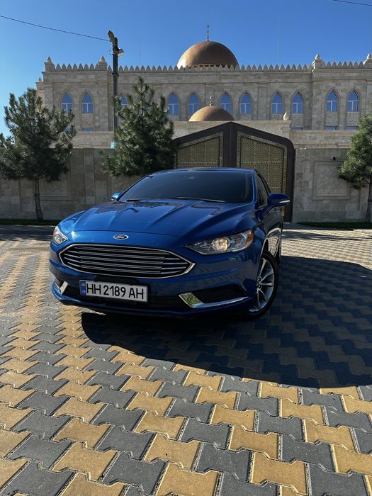 Ford Fusion гібрид 2017