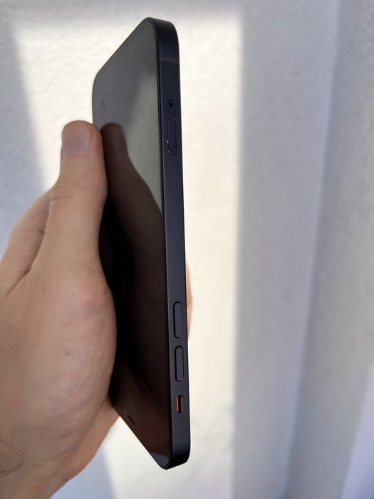 Apple iPhone 12 отличное состояние