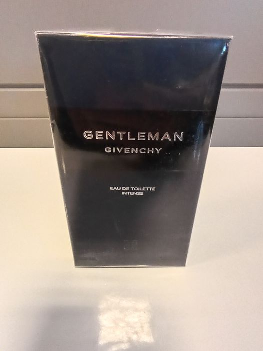 Givenchy gentleman EDT Intense