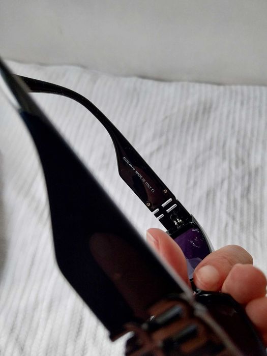 Okulary damskie przeciwsłoneczne czarne miumiu miu miu