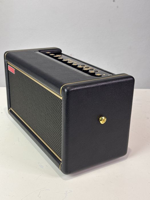 Amplificador / combo Positive Grid Spark 2 nao liga