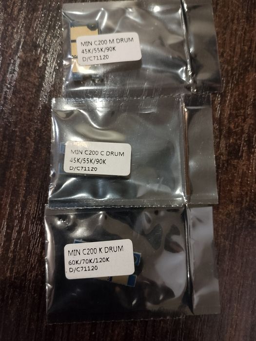 Какие-то чипы для принтеров