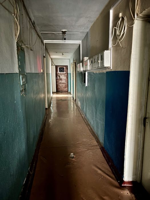 Продам кімнату Театральна