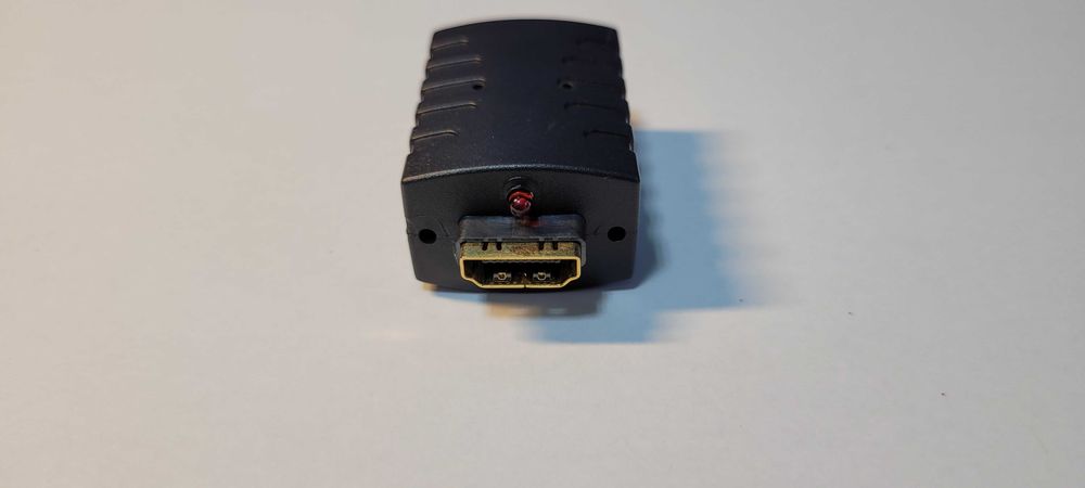 Aktywny łącznik HDMI - HDMI, LED.