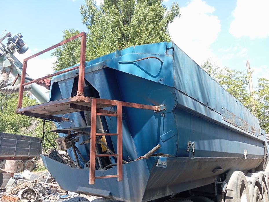 Продаж напівпричепів самоскид