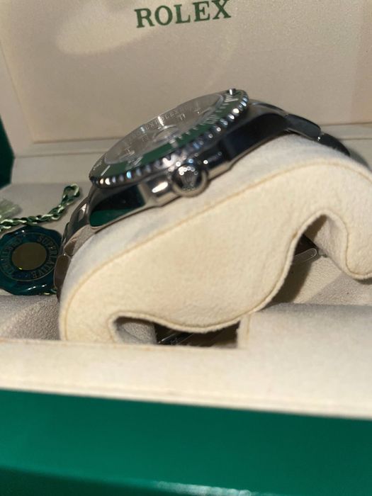 Rolex Submariner Date 116610LV 2019 (Hulk)
