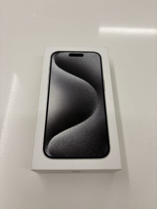 iPhone 15 Pro White Titanium