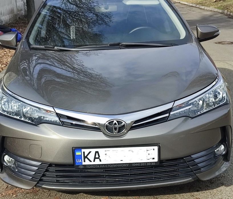 Toyota Corolla 2017 р.Обʼєм 1.6 л.КПП механіка 6 ст.