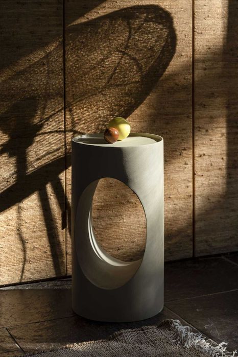 Stolik kawowy SAI piaskowy (Dutchbone)